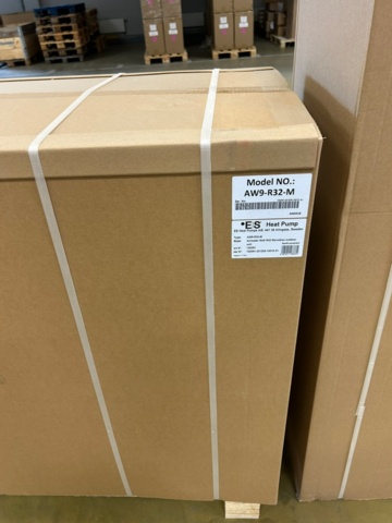 1486921-13 9 kW air/water heat pump Energy Save 250L hot watertank, stainless steel buffertank 15m spiral. K161