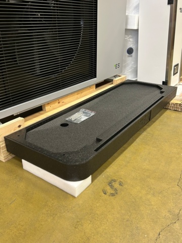 1486925-6 12 kW luft/vatten värmepump från Energy Save, ansluts enkelt till ett befintligt värmesystem L66