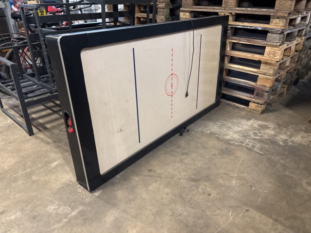 1404501-1 Air hockey