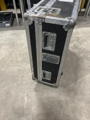 1486160-19 Digitalmixer - Yamaha LS9-32