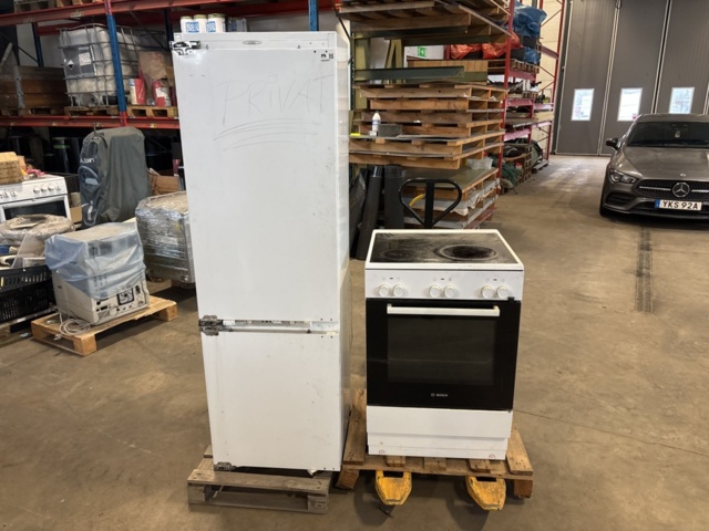 1404504-1 Fridge/freezer and stove – Bosch