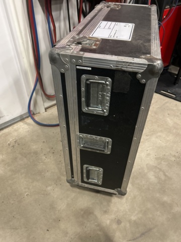 1486159-15 Digitalt mixersystem med case - Allen & Heath iLive-T80 med iDR-32 (Waves V2)