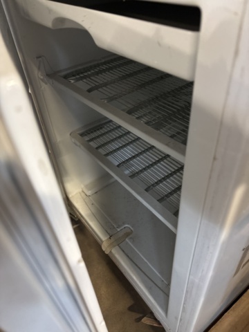 1404504-5 Fridge/freezer and stove – Bosch