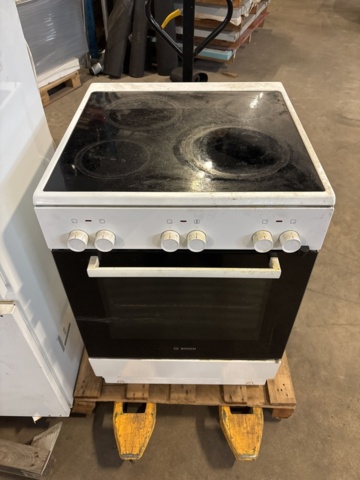 1404504-7 Fridge/freezer and stove – Bosch