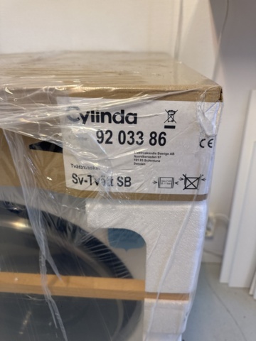 1321363-2 Tvättmaskin NY Cylinda sv-Tvätt sb SVERIGETVÄTTEN (8kg)