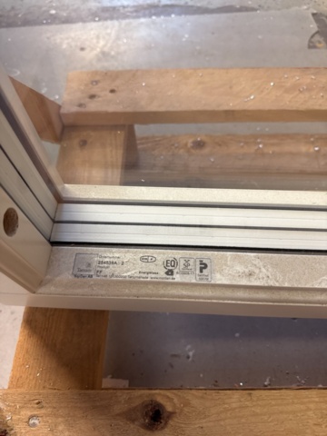 1321370-4 Fixed window 5.5x5.5