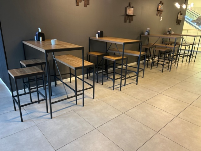 1368670-1 Café/restaurant furniture - 4 tables, 4 benches, 8 stools and 4 wall decorations