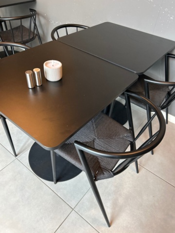 1368672-5 Restaurant furniture - approximately 18 tables and 36 chairs