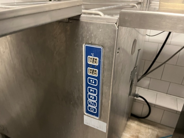 1424129-4 Diskhörna med huvdiskmaskin, avsköljning och avrinning - Wexiödisk WD-7