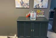 1368676 Interior and decorative materials - mirrors, dresser, fir tree, paintings, etc.