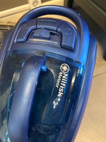 1368676-9 Interior and decorative materials - mirrors, dresser, fir tree, paintings, etc.