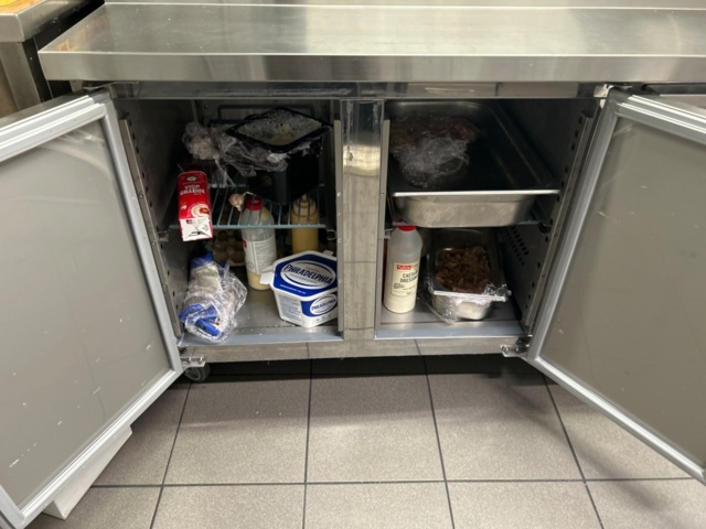 1368675-2 Refrigerated counter with cooling channel - Adexa SH27