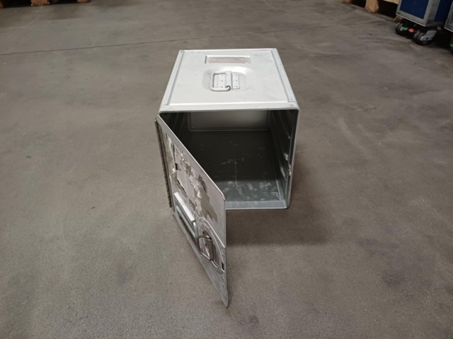 1481510-29 Parti med cateringutrustning för flygplansfarkost (GOT Göteborg, Landvetter)