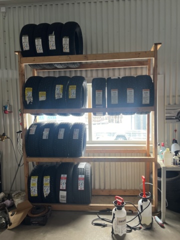 1469585-2 Various tires, approx. 120 pcs - including shelving system