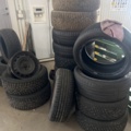 1469586-14 Various used tires, approximately 200 pieces - including shelves and pallet racks