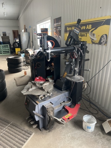 1469588-3 Tire tilting machine - PELA APO-3266 -2023