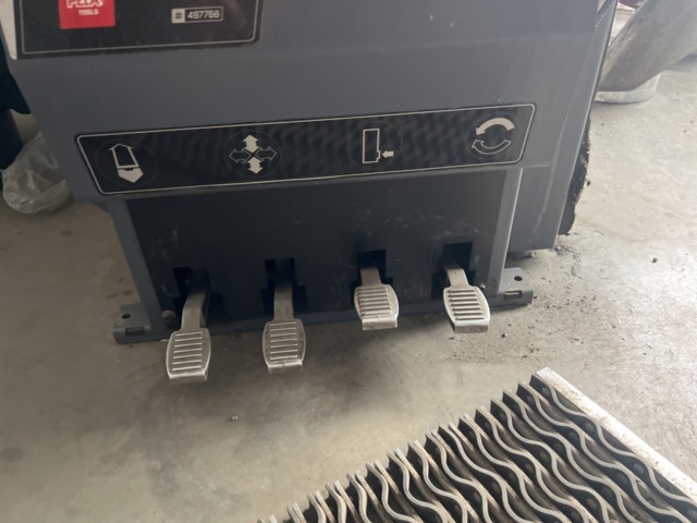 1469588-5 Tire tilting machine - PELA APO-3266 -2023