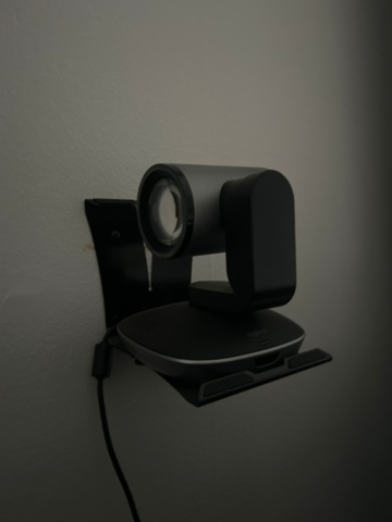 1410989-5 Office furniture - Tables, TVs, conference systems, etc.