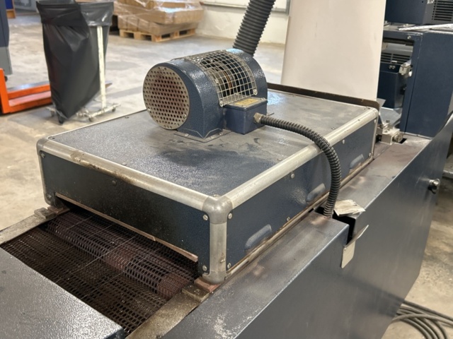 1457486-9 Smältlimsapplikator med transportband - Zippy