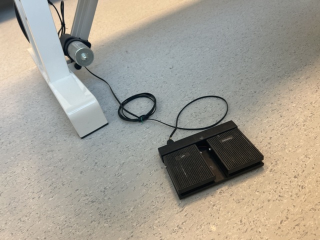 1470246-10 Treatment table – GIMA