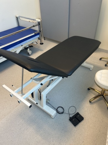 1470246-19 Treatment table – GIMA