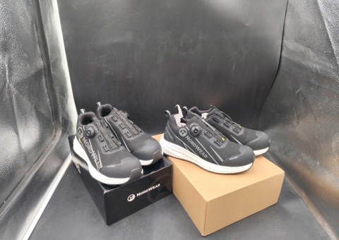 Bild som representerar auktionen - Överskottgods av arbetskläder och skyddsskor