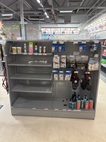 1487649-4 Store shelves from pet store (Updated info)