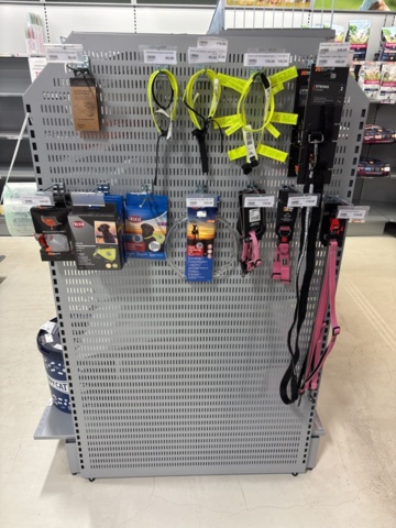 1487649-5 Store shelves from pet store (Updated info)