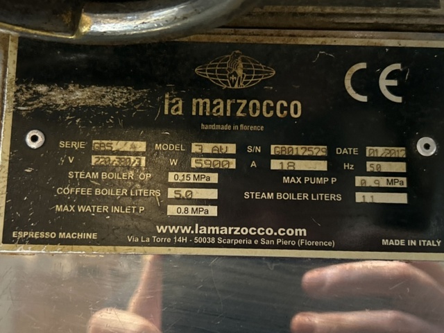 1457505-6 Espresso machine - La Marzocco GB5 3 AV, -2012