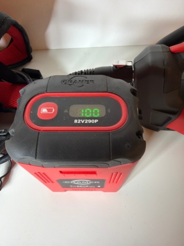 1487690-4 Cramer chainsaw 82TCS15 with 4.0 AH 82V290P battery