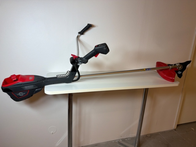 1487693-1 Cramer brushcutter and grass trimmer 82TBX20