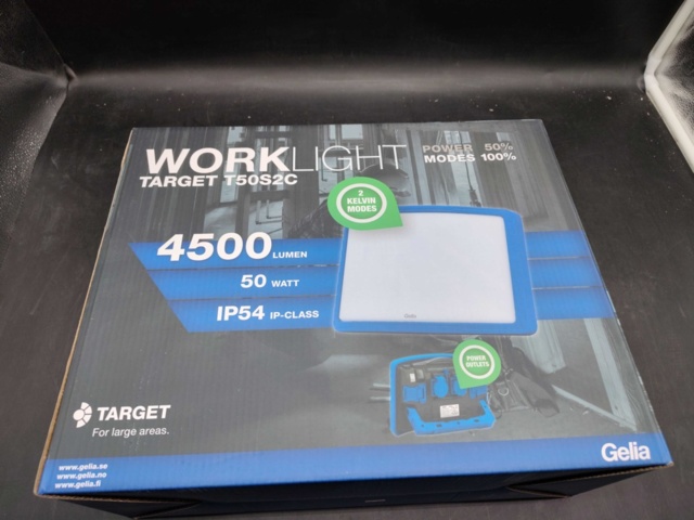 1487288-2 Arbetsbelysning, Gelia Target T50S2C - 50W, 4500 lumen, IP54, dubbla uttag