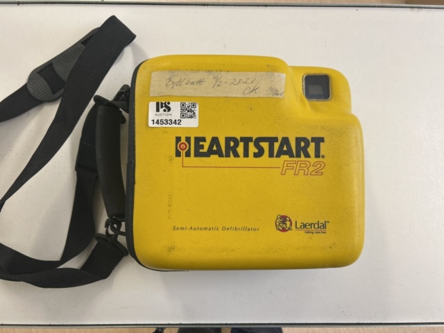 1453342-6 Hjärtstartare med tillbehör - Laerdal HeartStart FR2+ (modell M3841A)