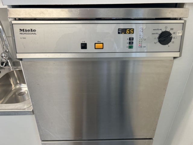 1453343-4 Diskdesinfektor - Miele Professional G7862