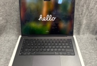 1442282 Laptop with Magic Mouse and accessories - Apple MacBook Pro 14" (M4, 2024)