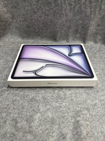 1442283-2 Tablet with Magic Keyboard and accessories - Apple iPad Air 13" (M2, 2024)