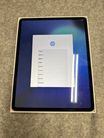 1442283-5 Tablet with Magic Keyboard and accessories - Apple iPad Air 13" (M2, 2024)