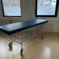 1453362-4 Operationsbrits med ställning - SIO Sjukvårdsprodukter