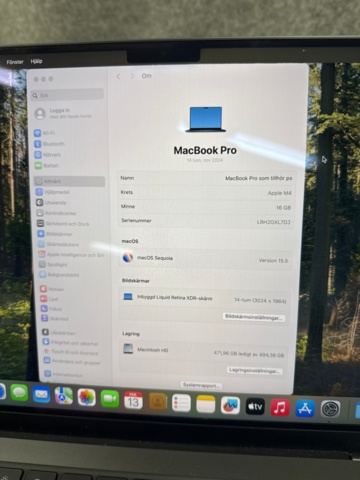 1442282-7 Laptop with Magic Mouse and accessories - Apple MacBook Pro 14" (M4, 2024)