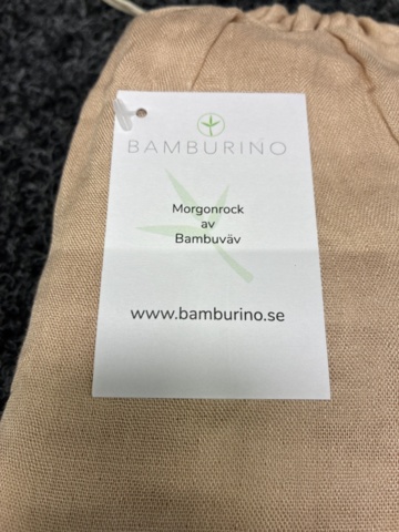 1488131-3 Morgonrock Bamburino bambuväv beige, strl S/M