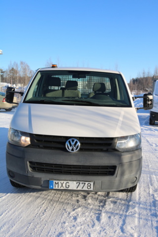 1416799-3 Volkswagen Transporter Chassis Cab T30 2.0 TDI. 2013