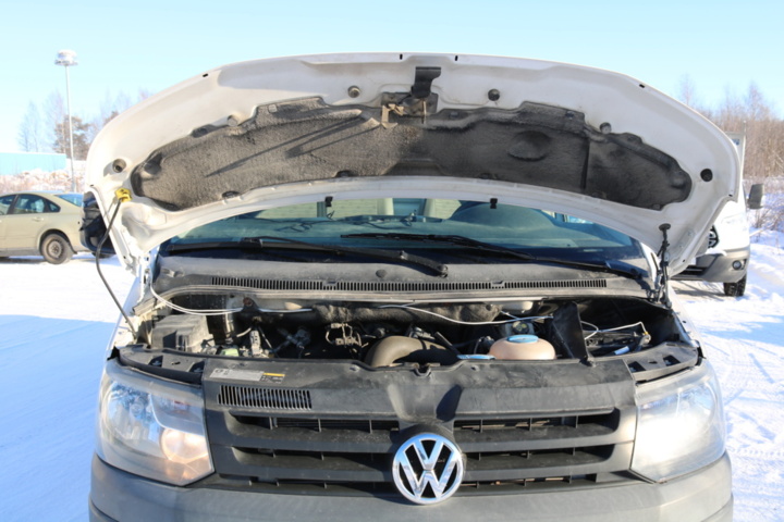 1416799-98 Volkswagen Transporter Chassis Cab T30 2.0 TDI. 2013