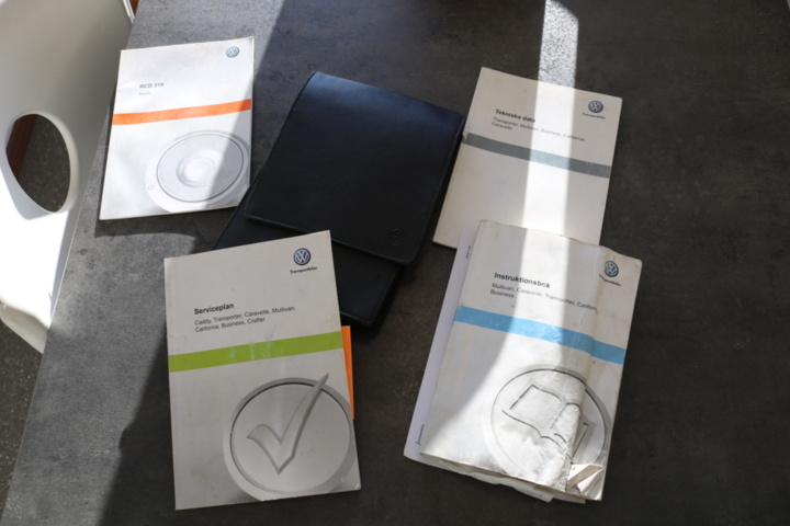 1416799-103 Volkswagen Transporter Chassis Cab T30 2.0 TDI. 2013