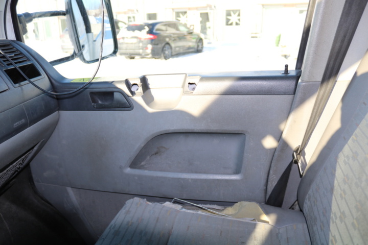 1416799-96 Volkswagen Transporter Chassis Cab T30 2.0 TDI. 2013