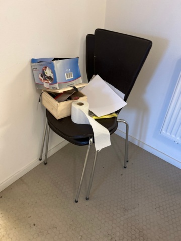 1482221-11 Office and kitchen furnishings - desks, dining tables, chairs, etc.