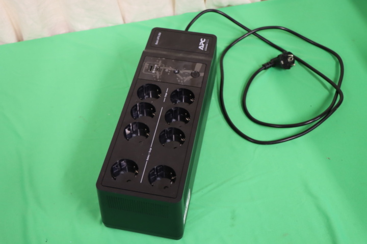 1295845-5 APC Backup Schneider Electric BE8502G2-GR