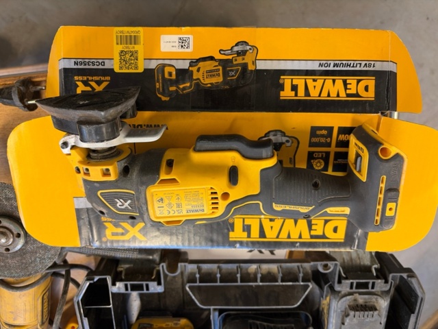 1482207-7 Tool kit 8 machines and accessories - DeWalt, Hikoki, Biltema