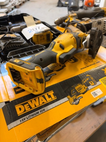 1482207-9 Tool kit 8 machines and accessories - DeWalt, Hikoki, Biltema