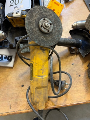 1482207-12 Tool kit 8 machines and accessories - DeWalt, Hikoki, Biltema