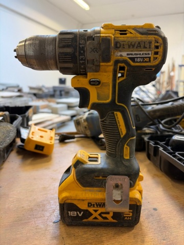 1482207-14 Tool kit 8 machines and accessories - DeWalt, Hikoki, Biltema